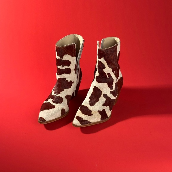 Matisse Caty Real Leather Cow Print Western Ankle Boots - Picture 1 of 6